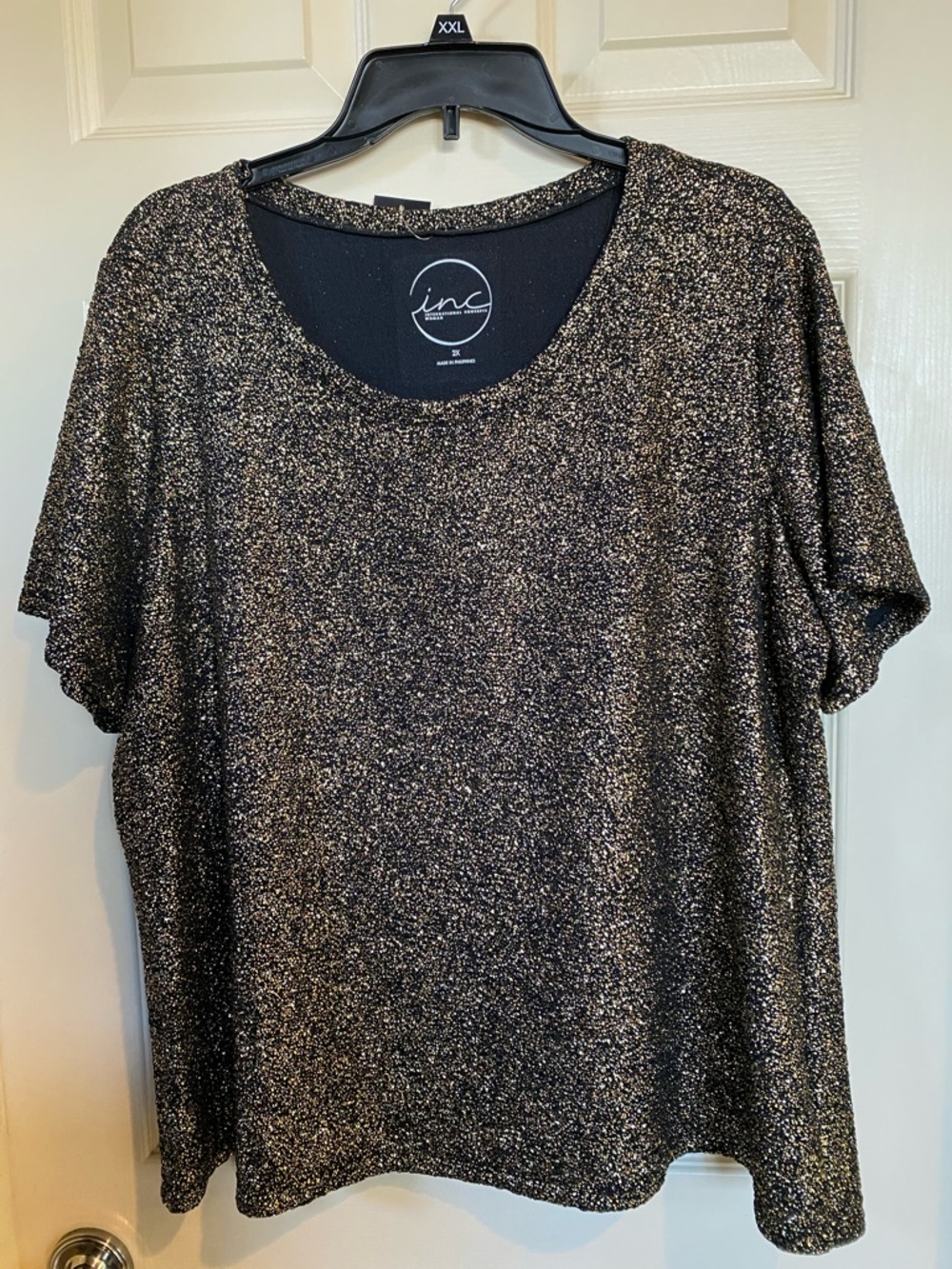INC International Concepts Black and Gold Sparkle Short Sleeve Tee